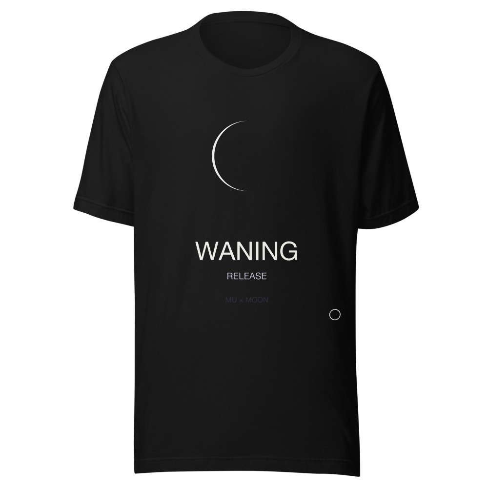 MU-MOON-06-TEE-BLACK